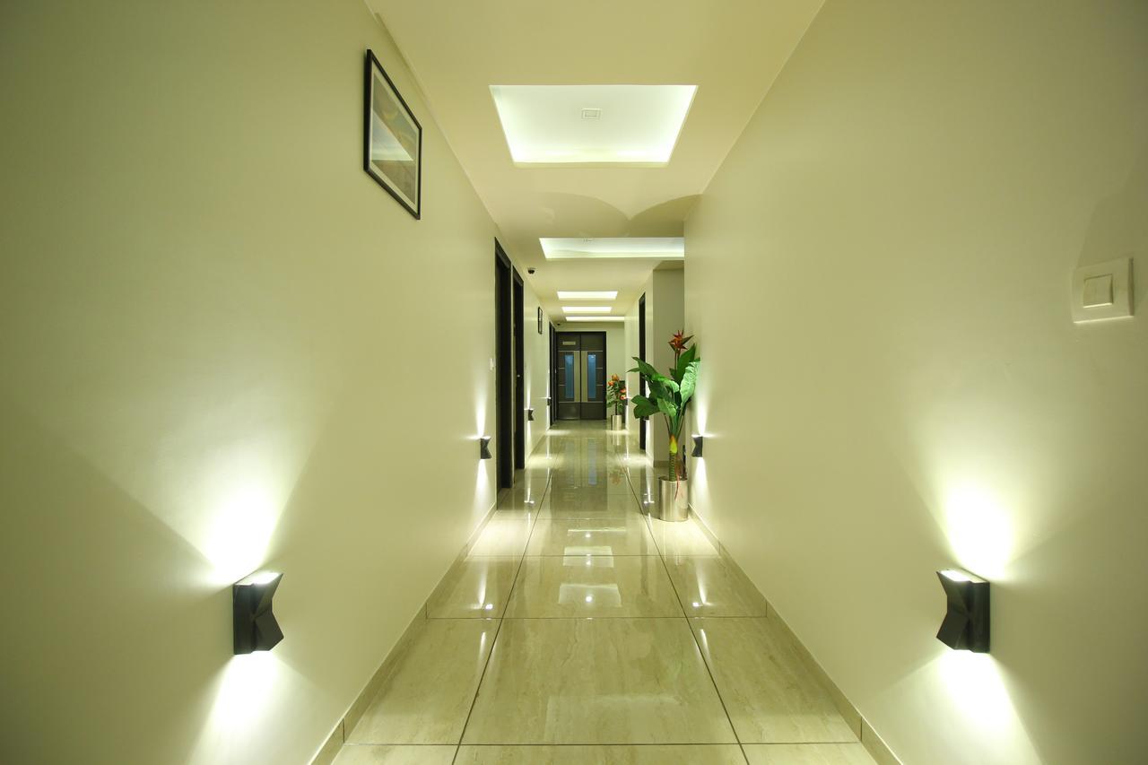 Hotel Flair Inn أحمد أباد المظهر الخارجي الصورة